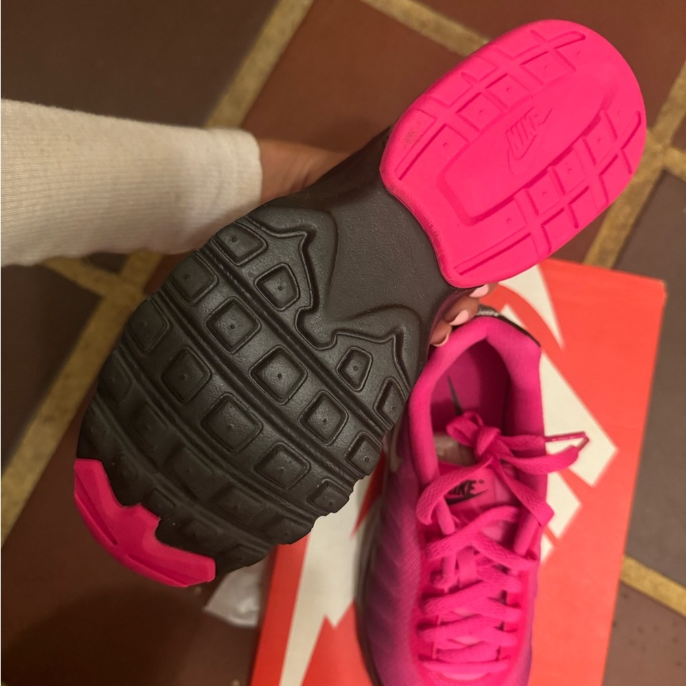 Hot Pink Nike Shoes - Picture 3 of 6